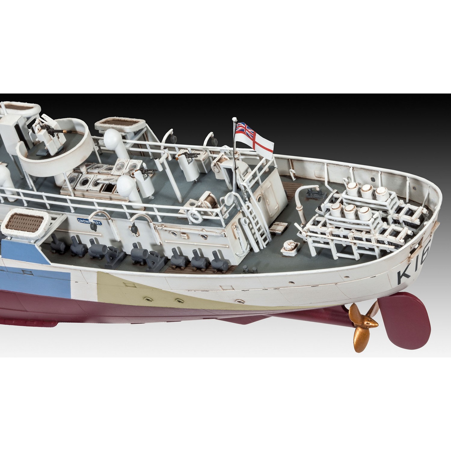 Пластиковые модели. Сборная модель Revell Flower class Corvette HMCS Snowberry (05132) 1:144. 05132 Revell Корвет типа 